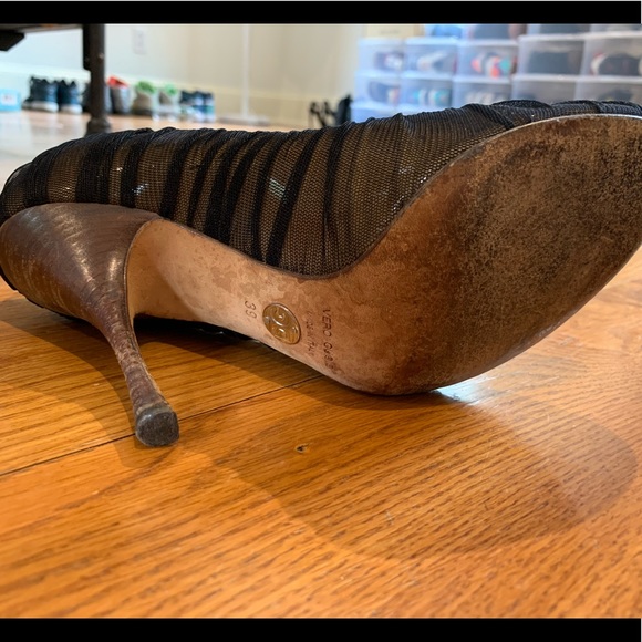 Dolce & Gabbana peep toe pumps - Picture 4 of 6